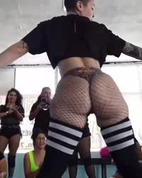 1732309732485127.webm