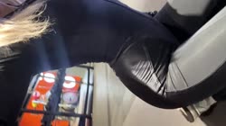 25235949928534015252.MOV