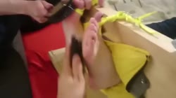 Яндекс-щекотка.webm