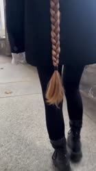 Berlin winter walk 🤍 feeling like Frozen Elsa but Im freezing 🥹🥶 #longhair #natur.mp4