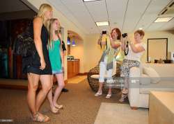 Maria-Sharapova-Feet-5418668.jpg