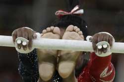 simonebiles10bythenownow1de706px.jpg
