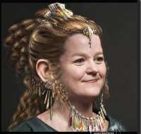 dwarf-woman (1).jpg