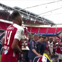 Aubameyang drops the FA Cup!.mp4
