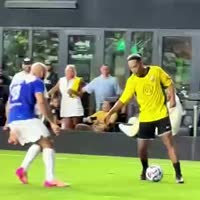 VID20250609021215889.mp4