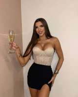 lina-b0806.jpg