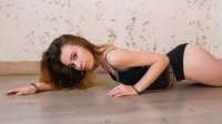 1f4d41ad91574f3c8781864bc7f895afglamour576x324.jpg
