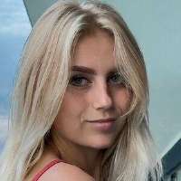 yuliya-fox0021thumbnail.jpeg