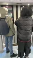 zoomers 17434757834920.mp4