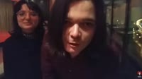 кусь за челюсть хрум хрум хрум.webm