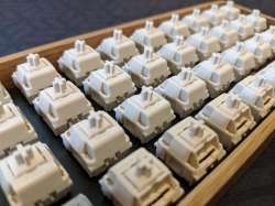 NovelKeys Ceram.jpg
