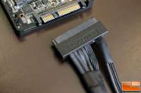 sata-express-connector3-645x426.jpg