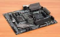 1-msi-b450-tomahawk.jpg