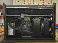 ncase-m2-w-asus-5090-astral-v0-3gdb4vure4je1.jpg
