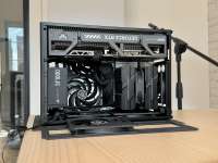 ncase-m2-5090-build-v0-tk2adar49aqe1.jpg
