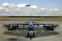 1079px-B-52Hstaticdisplayarms06.jpg