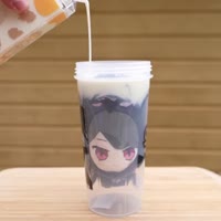 RT @morklr Baby Nerissa gets the milk treatment �.mp4