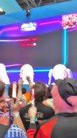 RT @nekomikuri #hololiveMeet bro got the 3DS out.mp4
