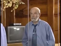 ЧТО ПРОИСХОДИТ.mp4