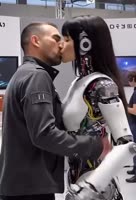 VID20250612235338985.mp4