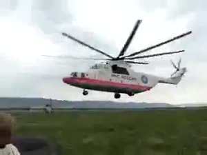Взлёт+вертолёта+Ми-26+quot;Вакиль+Махмутовquot;.mp4