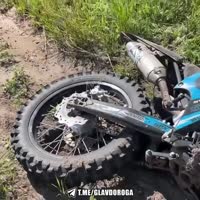 mnwrcnnvs0f0d44m0720x720.mp4