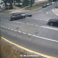 nk7rc5gns0f0d16m0720x720.mp4