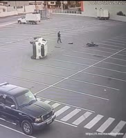 2mdvkm2js0f0d18m0640x702.mp4