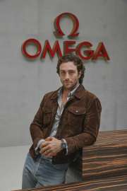 1747936116-omegaaaron-taylor-jonhson1.webp