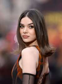587790650hailee-87.jpg