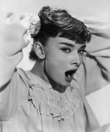 european-actress-audrey-hepburn-stars-in-the-romantic-news-photo-71747791-1565626456.jpg