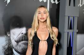 541685399alexis-5.jpg.1470813c44048c633578312facc4ff9a.jpg