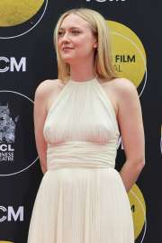 dakota-fanning.jpg