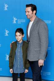 1200px-HughJackmanwithDafneKeenPhotoCallLoganBerlinale201702.jpg