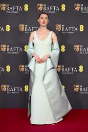 saoirse-ronan-louis-vuitton-ee-bafta-2025-67b3295befbb6.jpg