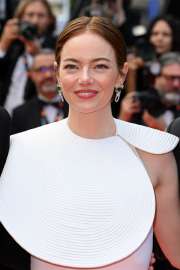 emma-stone-at-eddington-premiere-at-78th-cannes-film-festival-05-16-2025-1.jpg