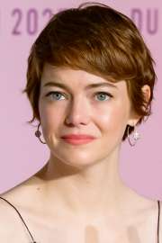emma-stone-at-eddington-press-conference-at-78th-cannes-film-festival-05-17-2025-3.jpg