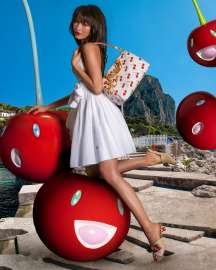 zendaya-for-louis-vuitton-x-takashi-murakami-drop-2-may-2025-5.jpg