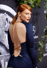 Bryce Dallas Howard at Jurassic World premiere in keyhole dre (1).jpg