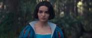 screenshotSnow.White.2025.1080p.WEB-DL.H.264-EniaHD1747451224710.png