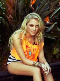 MaikaMonroe7670.jpg