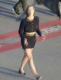 margot-robbie-on-the-set-of-a-commercial-in-los-angeles-05-20-2025-0.jpg