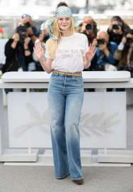 0522Cannes-SentimentalValue-Photocall46.jpg