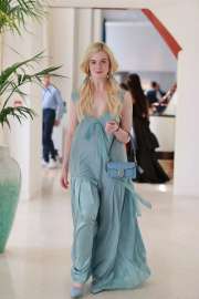 arriving-at-hotel-martinez-ahead-of-a-premiere-at-cannes-v0-ki0r00glbc2f1.jpg