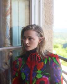 5chloegmoretz5.jpg