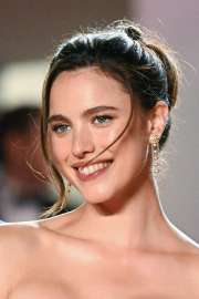 margaret-qualley-at-honey-don-t-premiere-at-78th-annual-cannes-film-festival-05-23-2025-4.jpg