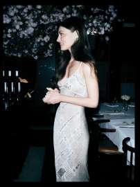 01-phoebe-tonkin.jpg
