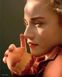 Julia-Garner-So-It-Goes-Magazine-Amanda-Charchian-8.jpg