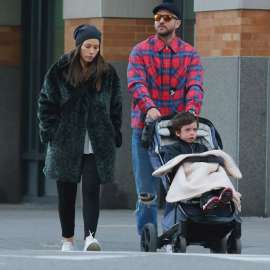 0PAY-Justin-Timberlake-and-Jessica-Biel-are-all-smiles-with-their-son-Silas-after-having-a-late-afternoon.webp