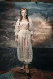 madeline-brewer-graces-contentmode-magazine-may-2025-12.jpg